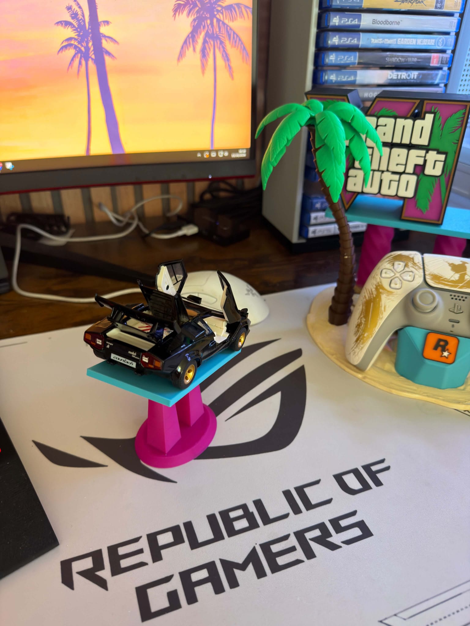 Controller stand inspired by GTA6