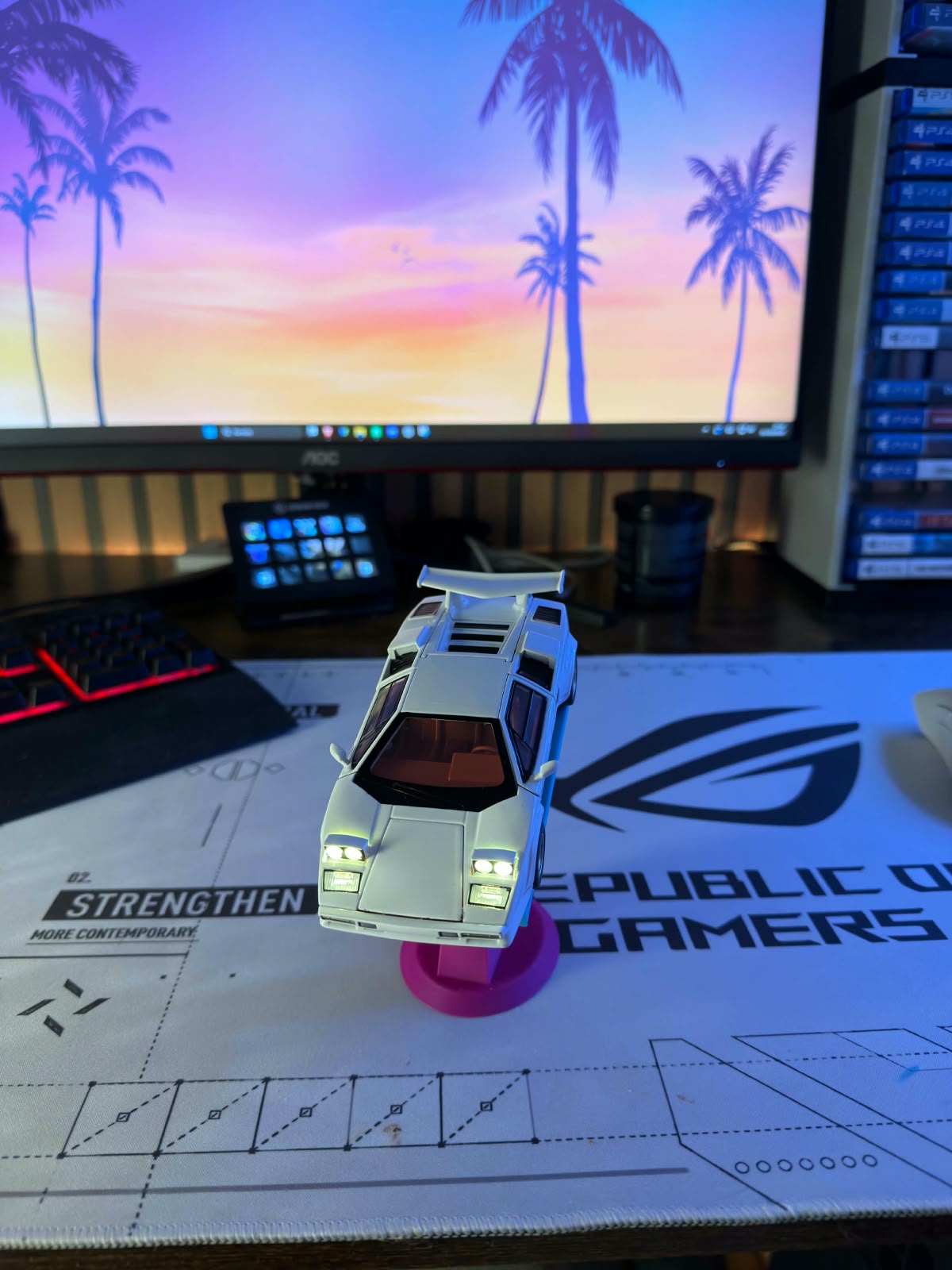 Controller stand inspired by GTA6
